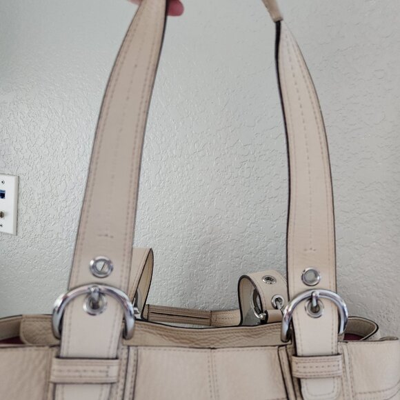 Coach Cream Pleated Shoulder Bag Purse Large